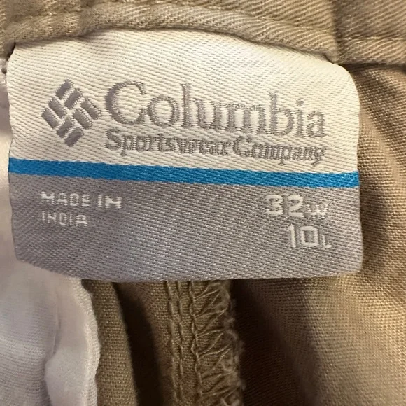 Men’s Columbia khaki shorts - Picture 4 of 4